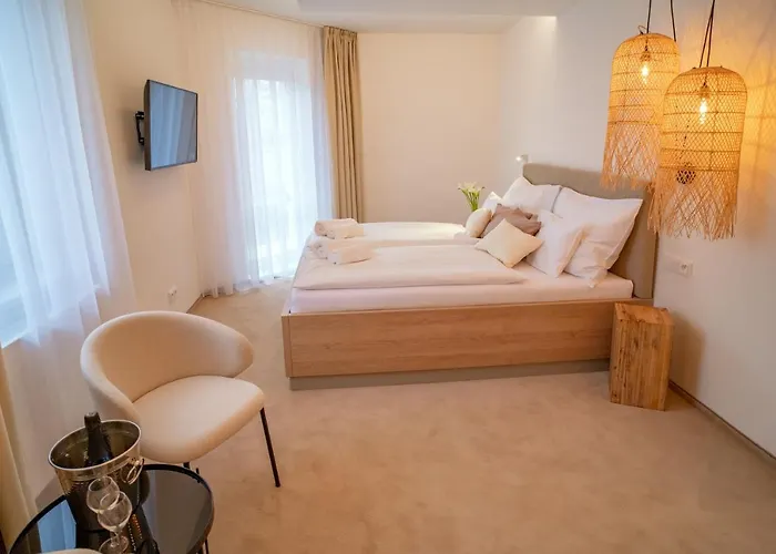 U Kaplicky Otel Písek