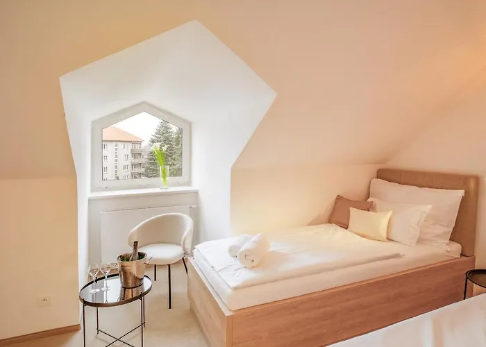 U Kaplicky Otel Písek